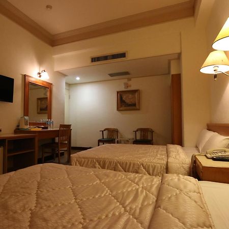 Riverside Hotel Cao Hùng Ngoại thất bức ảnh