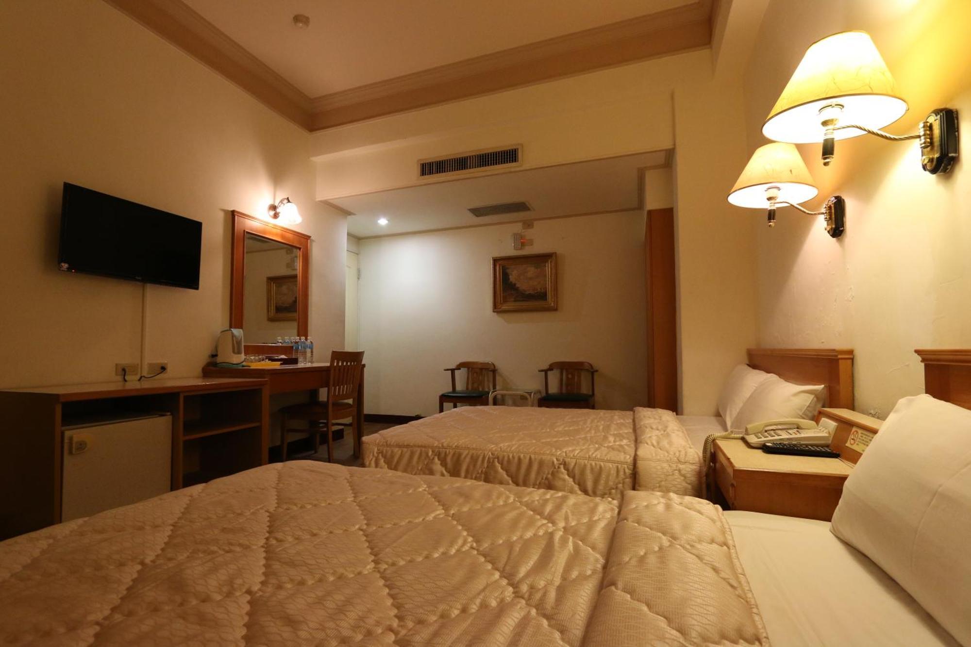 Riverside Hotel Cao Hùng Ngoại thất bức ảnh