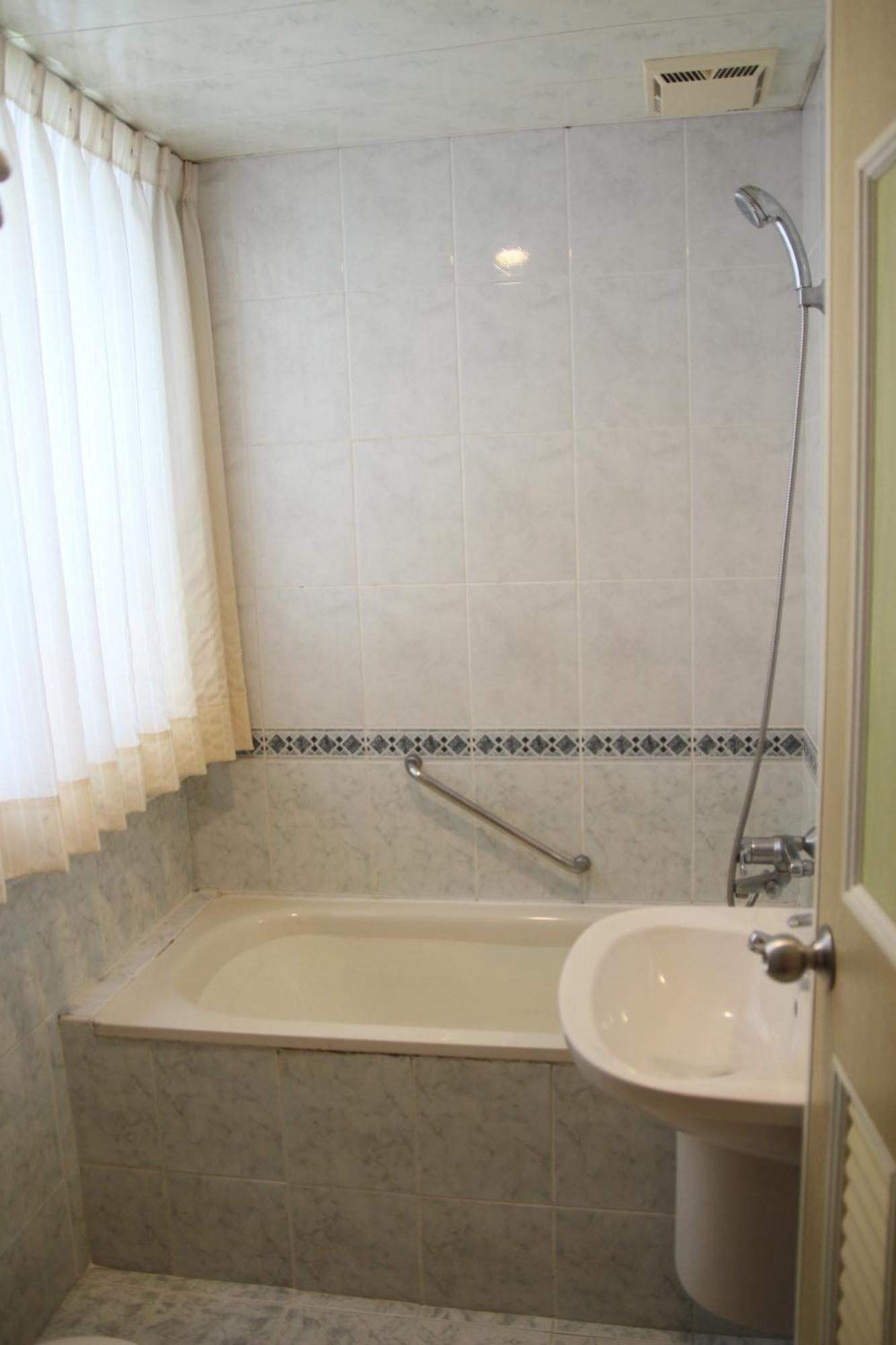 Riverside Hotel Cao Hùng Phòng bức ảnh