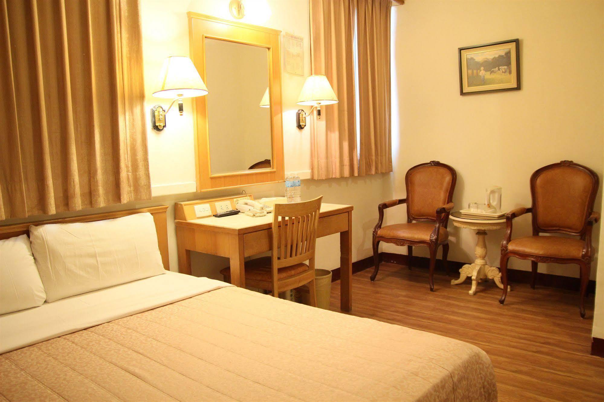 Riverside Hotel Cao Hùng Ngoại thất bức ảnh