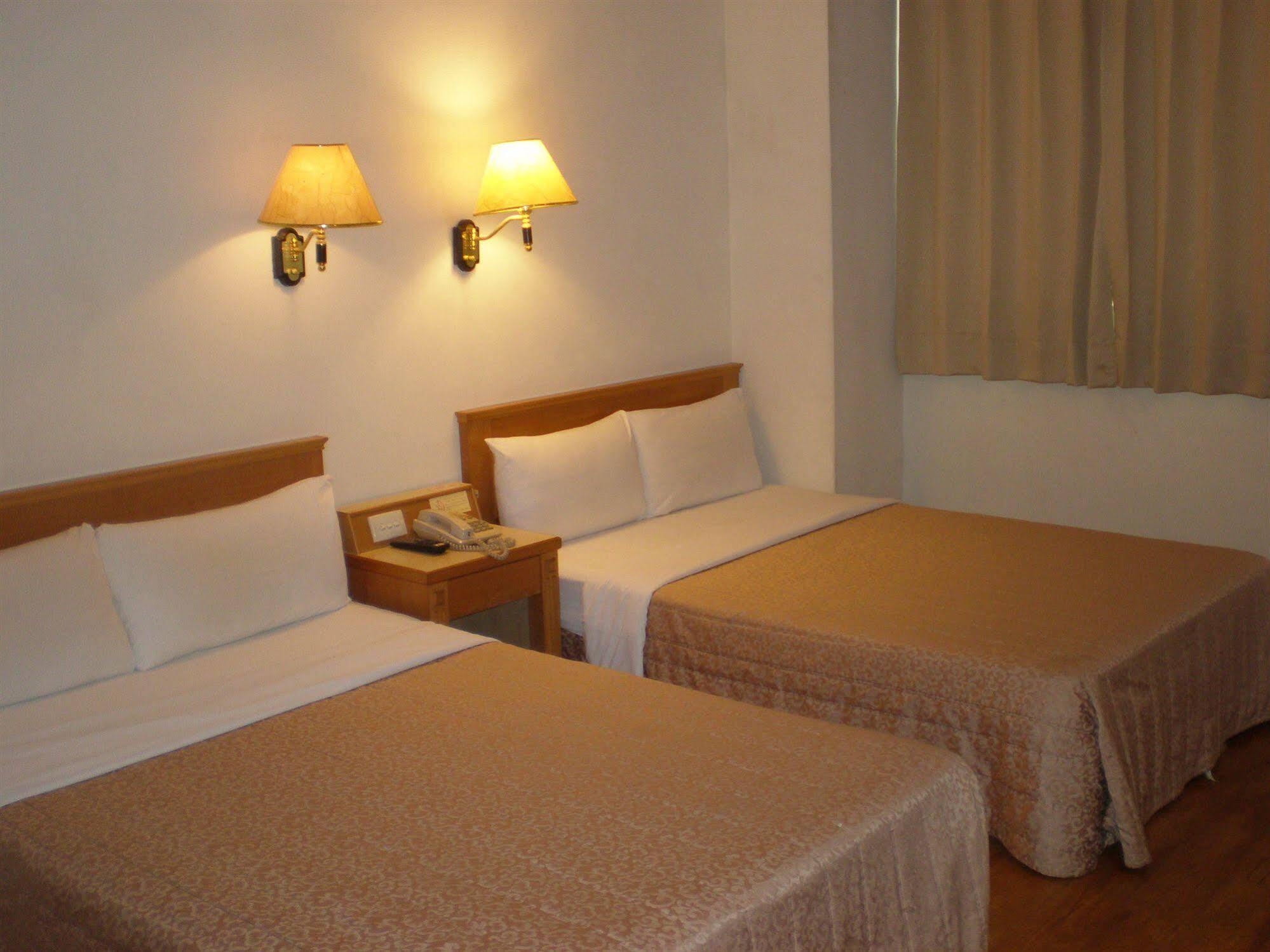 Riverside Hotel Cao Hùng Ngoại thất bức ảnh